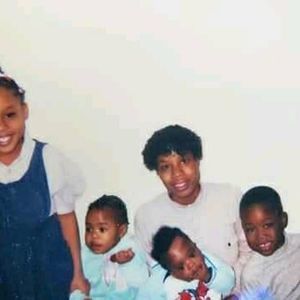 Meet your Posher, Ronald